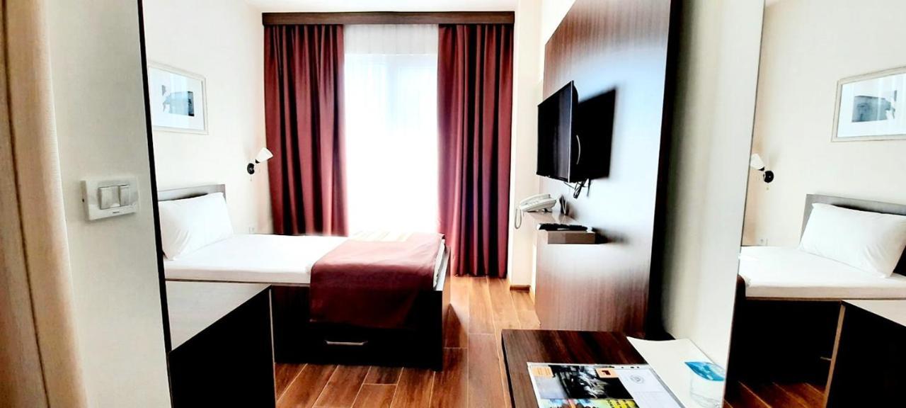 Hotel Doa Skopje Eksteriør bilde